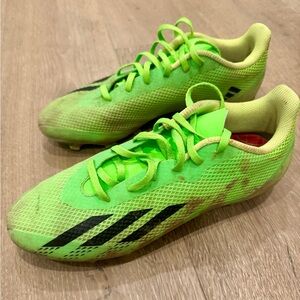 Adidas men’s soccer shoes 9.5